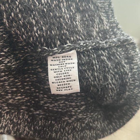 NWOT. Faux turtleneck long sleeve sweater in black and white heathered pattern. - Picture 11 of 11